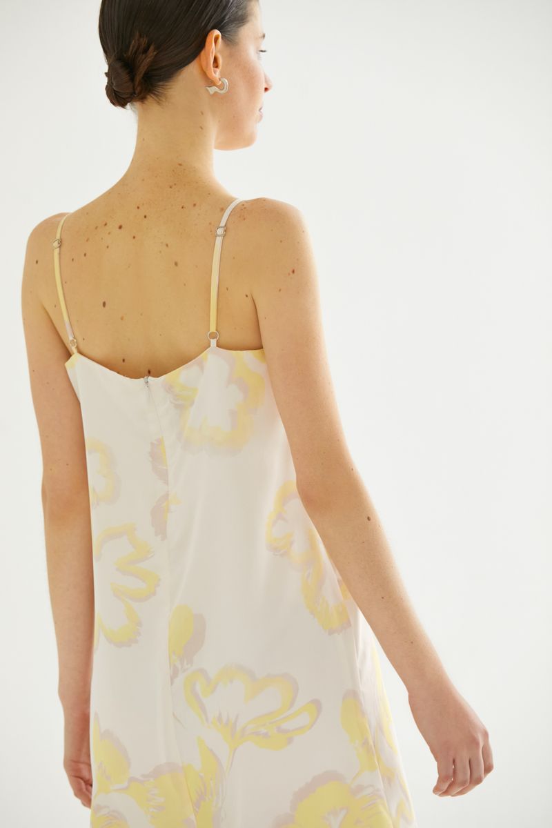 VESTIDO-FLORA