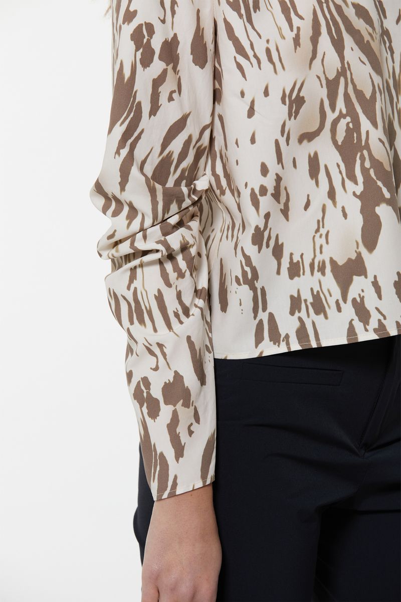 BLUSA-VEGA