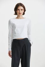 REMERA-CROP-RISS-ABC