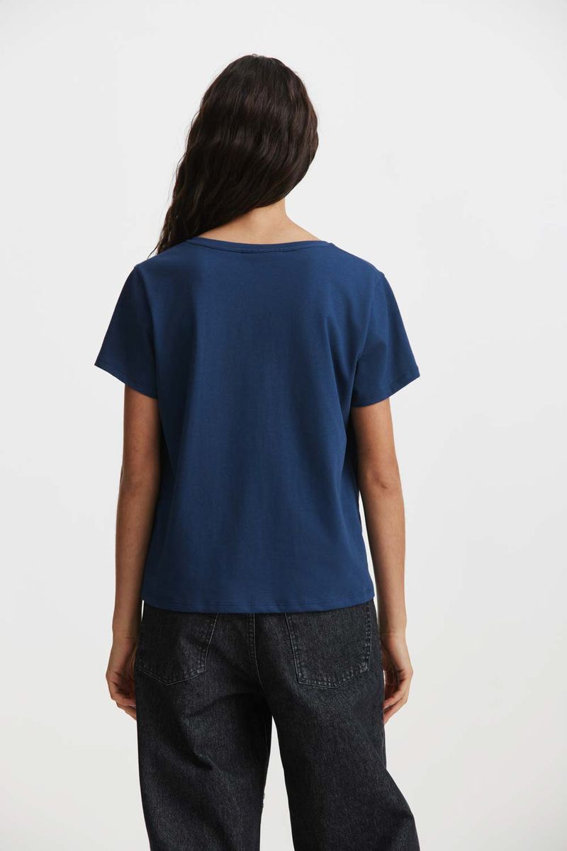 REMERA-GLACIAR-V-ABC