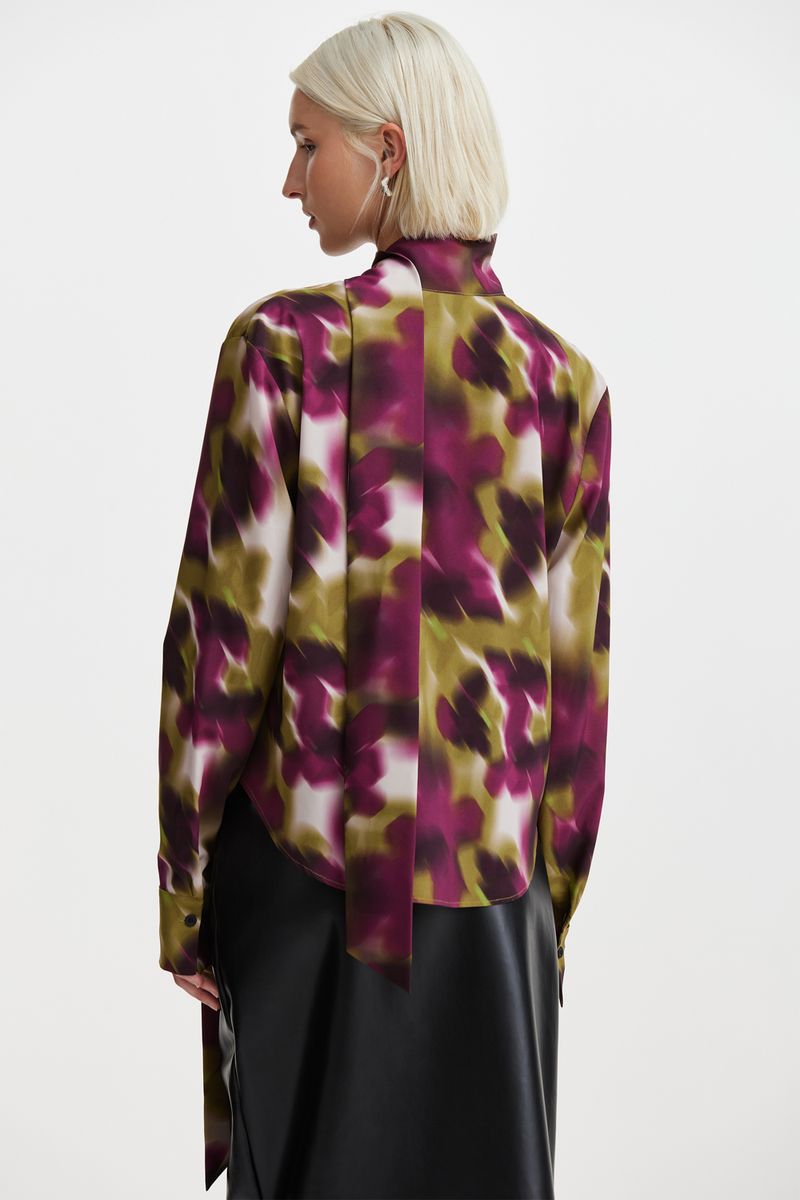 BLUSA-SUR