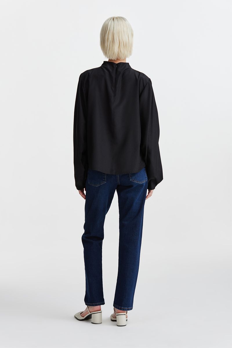 BLUSA-DENSIDAD