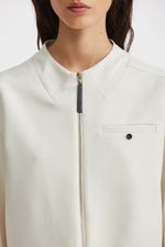 CHAQUETA-TAKU