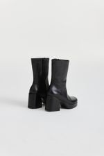 BOTA-ANTARTIDA