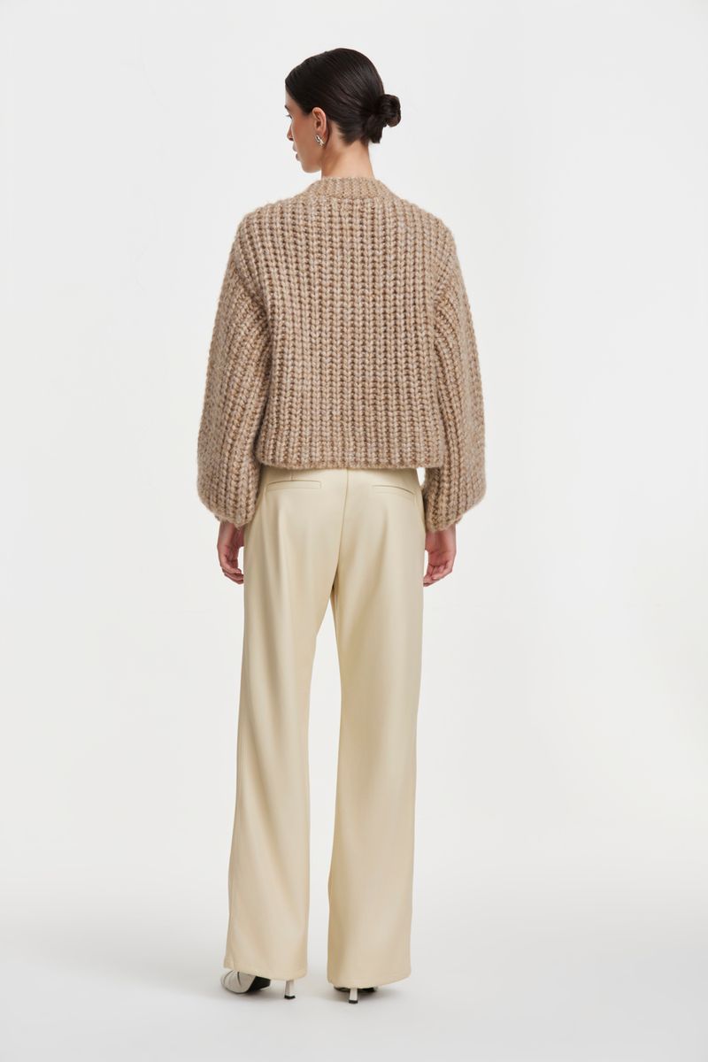 PANTALON-NUCLEO