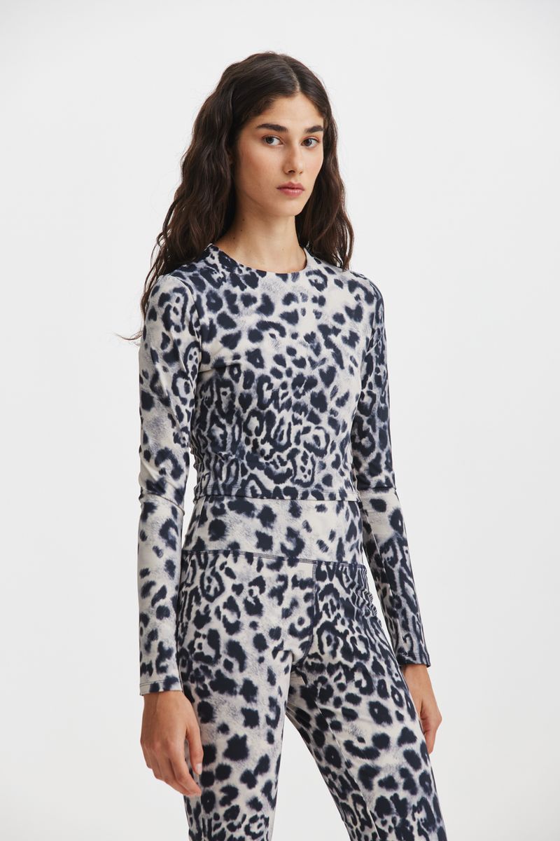 REMERA-ESQUIMAL