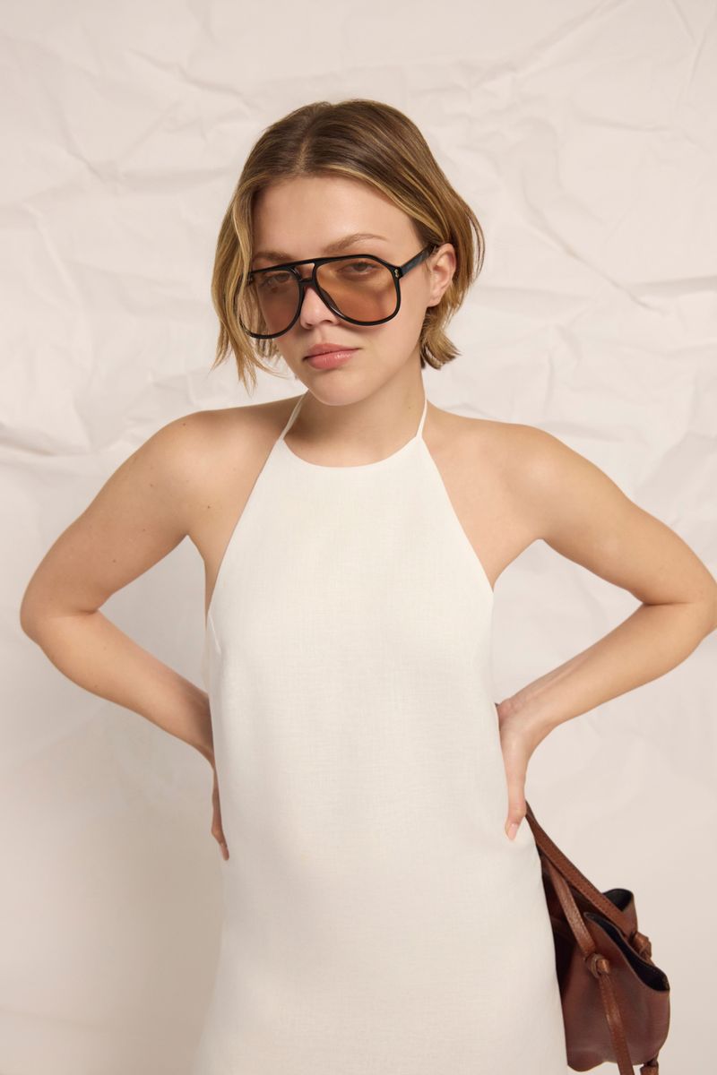 VESTIDO-INTERESPACIAL