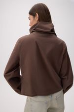 BLUSA-NEUSS
