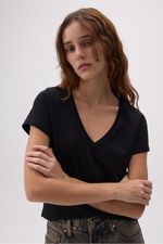 REMERA-V-JUKO-ABC