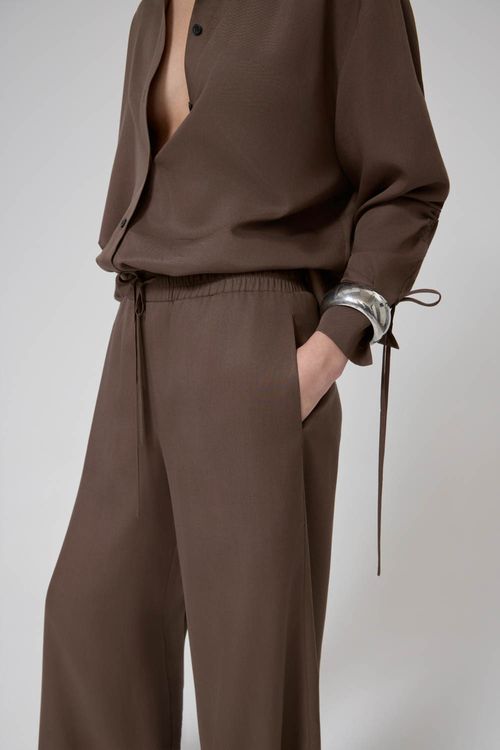 PANTALON-RAIZ