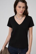 REMERA-ORILLA-V-ABC