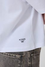 REMERA-CROP-ORILLA