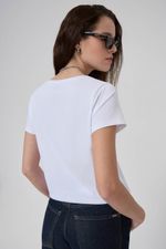 REMERA-ORILLA-V-ABC