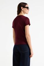 REMERA-ORILLA-V-ABC