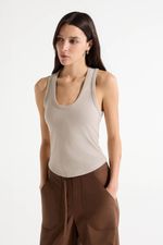 MUSCULOSA-HUELLA-ABC