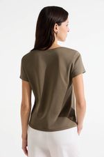 REMERA-ORILLA-V-ABC